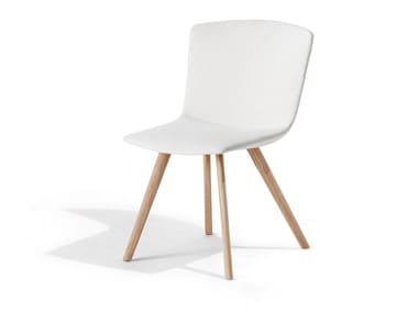 CALUM HOME - Upholstered fabric chair with wooden legs by Desalto