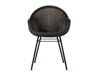 EDGAR - Wicker garden chair with armrests by Vincent Sheppard