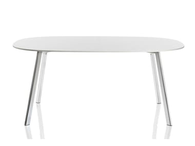 DEJ?-VU - Oval HPL table by Magis