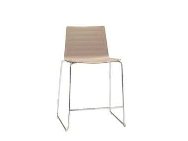 FLEX CHAIR BQ1313 - Stackable sled base stool by Andreu World