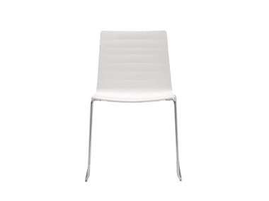 FLEX HIGH BACK SI1621 - Sled base upholstered stackable chair by Andreu World