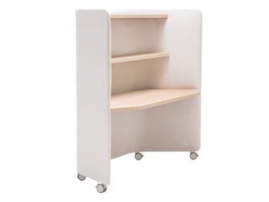 IN OUT OFFICE ME2261 - Workstation desk with sound absorbing screens with casters by Andreu World