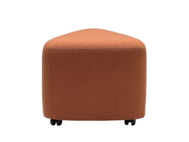 IN OUT OFFICE RS2262 - Fabric pouf with castors by Andreu World