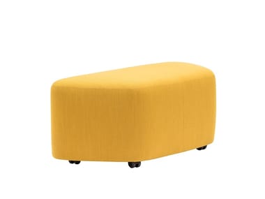 IN OUT OFFICE RS2263 - Fabric pouf with castors by Andreu World