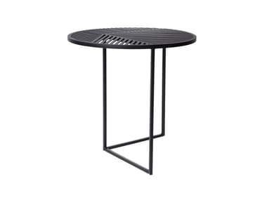 ISO - A - Round powder coated steel coffee table by Petite Friture