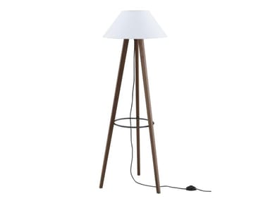 MELUSINE - LED steel and wood floor lamp by Ligne Roset