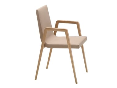 LINEAL COMFORT SO0607 - Upholstered wooden chair with armrests by Andreu World