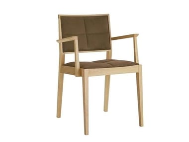 MANILA SI2106 - Open back beech chair with armrests with integrated cushion by Andreu World