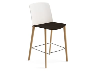 MIXU - Polypropylene and plywood stool with oak legs by Arper