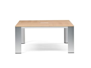 ONO - Aluminium and wood meeting table by Frezza