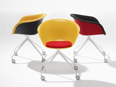 DUNA 02 - Trestle-based polypropylene chair with castors by Arper