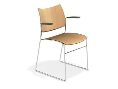 CURVY - Wooden chair with armrests by Casala