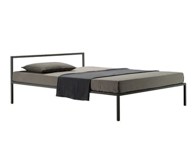 NYX 1706 - Steel double bed by Zanotta