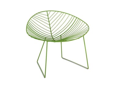 LEAF - Sled base garden steel easy chair by Arper