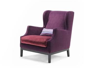 CHAUFFEUSE - Upholstered fireside chair by Living Divani