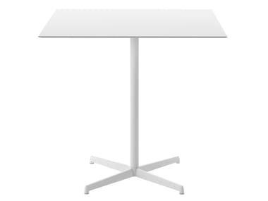 KOBE - Square garden table with 4-star base by Desalto