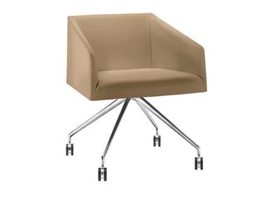 SAARI - Chair with 4-spoke base with armrests with castors by Arper