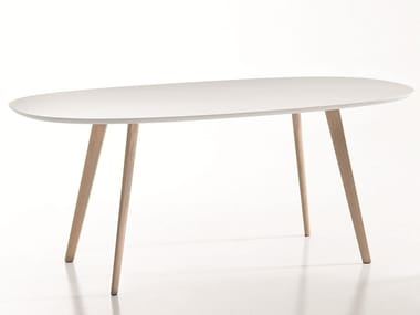 GHER - Design oval wooden table by Arper