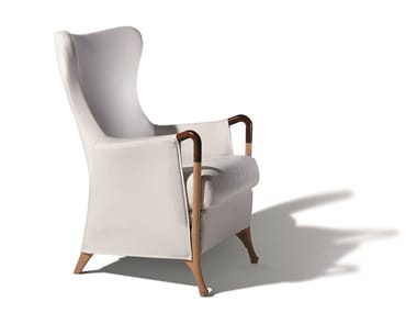 PROGETTI - Wing fabric armchair with armrests by Giorgetti