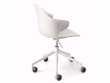 SAINT TROPEZ - Polycarbonate chair with 5-spoke base with castors by Calligaris