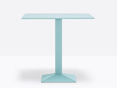 STEP 4620 - Square contract table by Pedrali