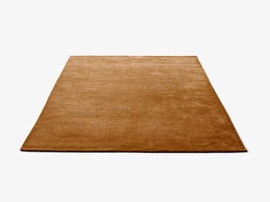 The Moor Rug AP7 by &tradition