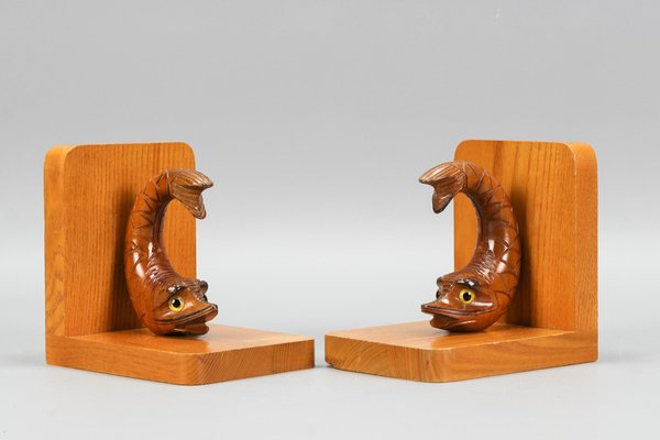 Hand Carved Sturgeons Wooden Bookends, Germany, 1970s, Set of 2-KEG-1369947