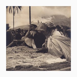 Hanna Seidel, Ecuadorian People at Market, 1960s, Black and White Photograph-DYV-1401412