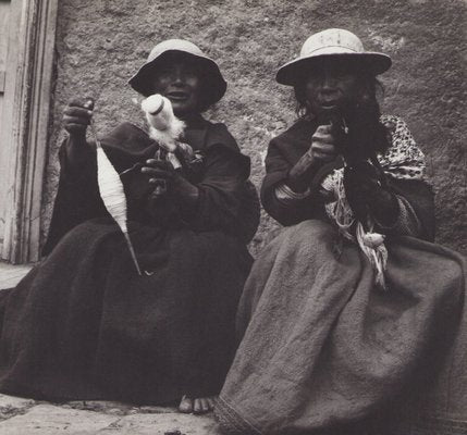 Hanna Seidel, Ecuadorian People, Black and White Photograph, 1960s-DYV-1397872