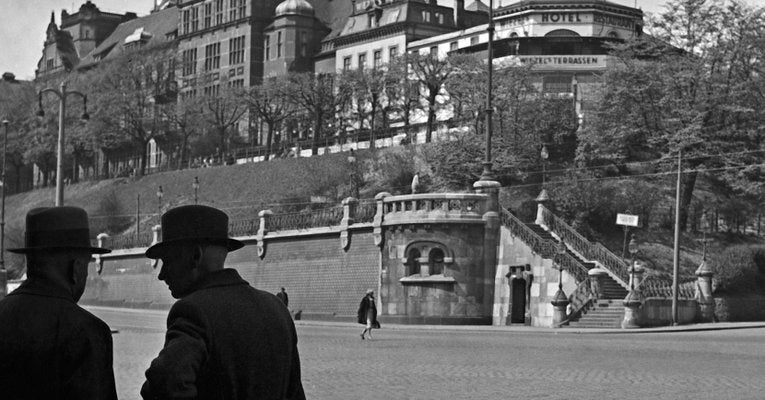 Harbor Hospital at Hamburg St. Pauli and People, Germany 1938, Printed 2021-DYV-992042