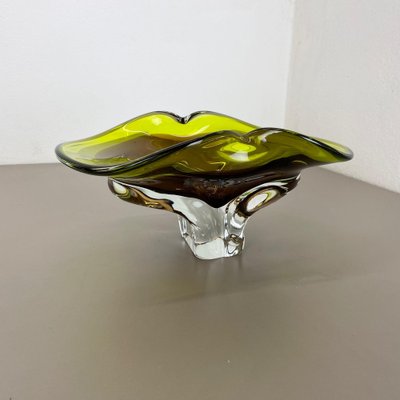 Heavy Multicolor Murano Glass Centerpiece Bowl With Shell Element Murano, Italy, 1970s-QZ-1298045