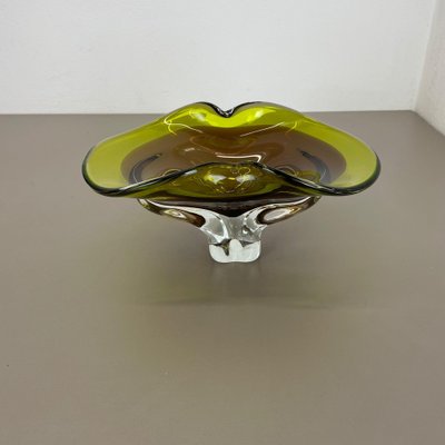 Heavy Multicolor Murano Glass Centerpiece Bowl With Shell Element Murano, Italy, 1970s-QZ-1298045