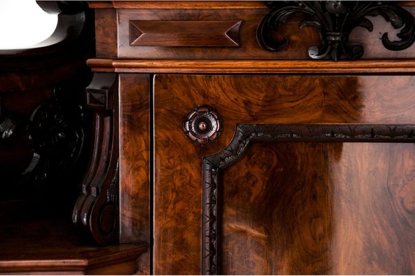 Historic Corner Cabinet, 1900s-BXB-980083