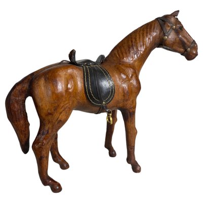 Horse Model in Leather-UR-1780810