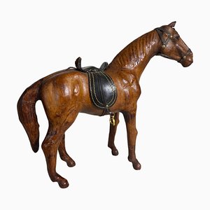 Horse Model in Leather-UR-1780810