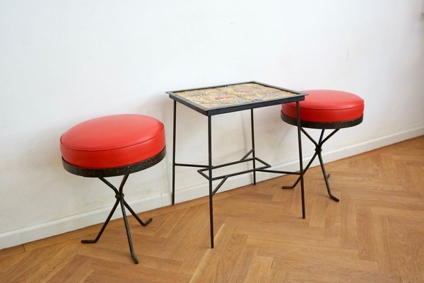 Hungarian Ceramic Side Table & Red Stools, 1969, Set of 3-HYJ-750731