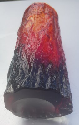 Ice Glass Vase with Red and Black Bark Look-QDP-1028571