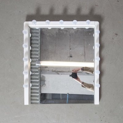 Illuminated Dressing Room Mirror in White-JC-950213