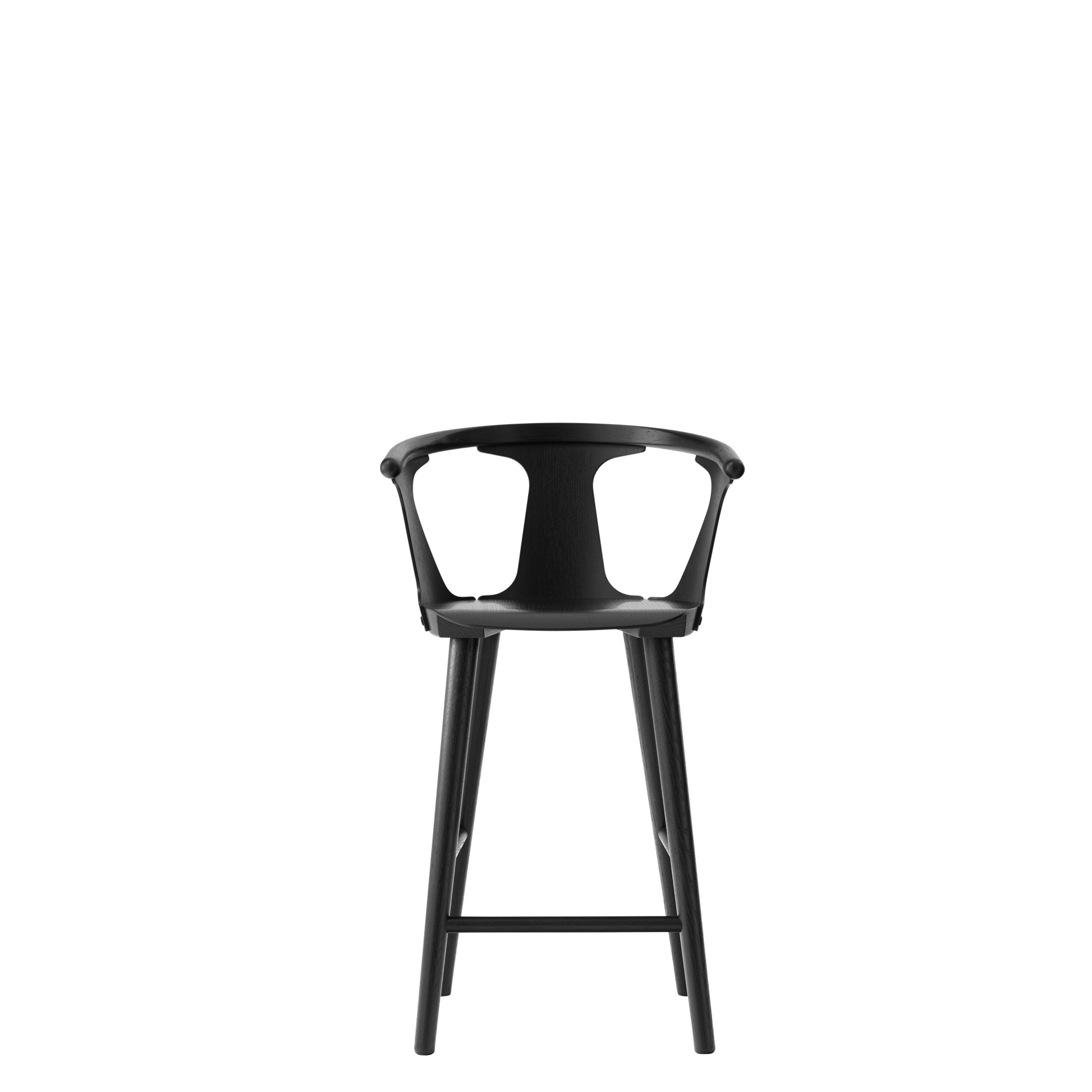 In Between SK7 Bar Stool by &tradition #London Fog