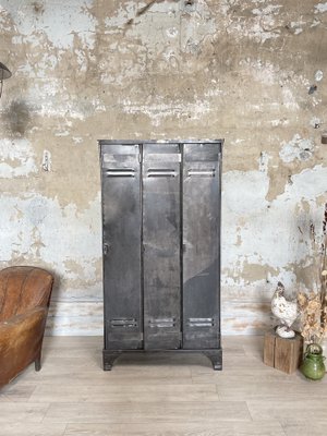 Industrial 3-Door Locker from Strafor, 1940s-UX-1776068