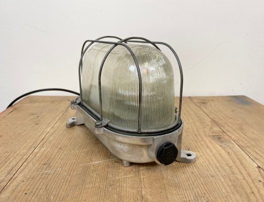 Industrial Cast Aluminium Wall Light, 1970s-CGF-1363962