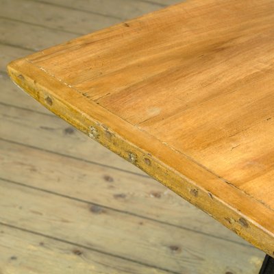 Industrial Cast Iron Table with Pine Top-IW-1293462