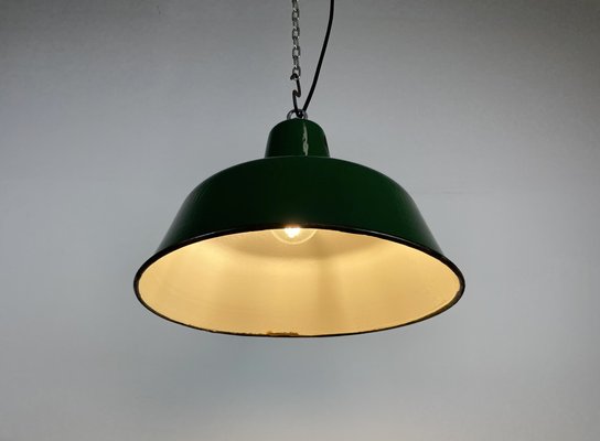 Industrial Green Enamel Pendant Lamp, 1960s-CGF-1364672