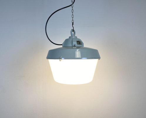 Industrial Grey Cast Aluminium Pendant Light, 1970s-CGF-789319