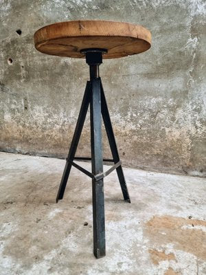 Industrial Plant Table in Oak with Iron Leg, 1960s-IFQ-1737287