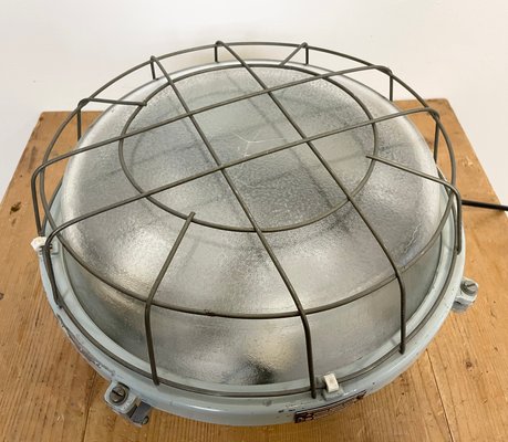 Industrial Vintage Grey Cast Aluminium Wall Lamp from Elektrosvit, 1980s-CGF-1110381