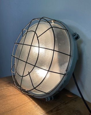 Industrial Vintage Grey Cast Aluminium Wall Lamp from Elektrosvit, 1980s-CGF-1110381