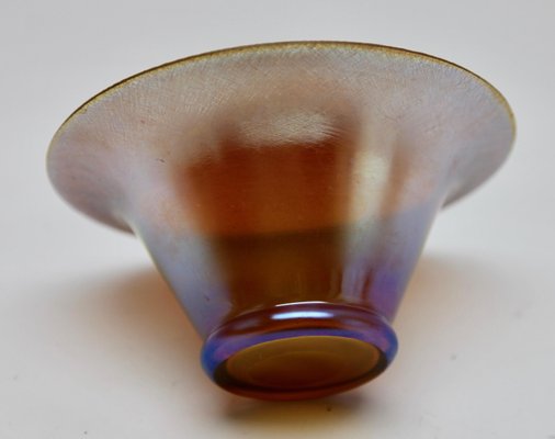 Iridescent Myra Range Glass Bowl from WMF-MJY-1148810