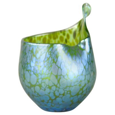 Iriscident Glass Vase with Creta Papillon Decor from Loetz Witwe, Bohemia, 1902-TQA-1322336