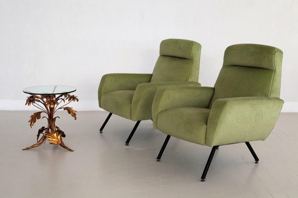 Italian Armchairs in Green Velvet, 1960s, Set of 2-VNE-966128